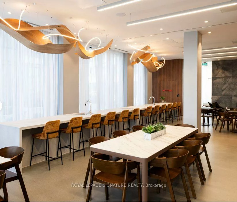 40, Lagerfeld, Northwest Brampton, Brampton