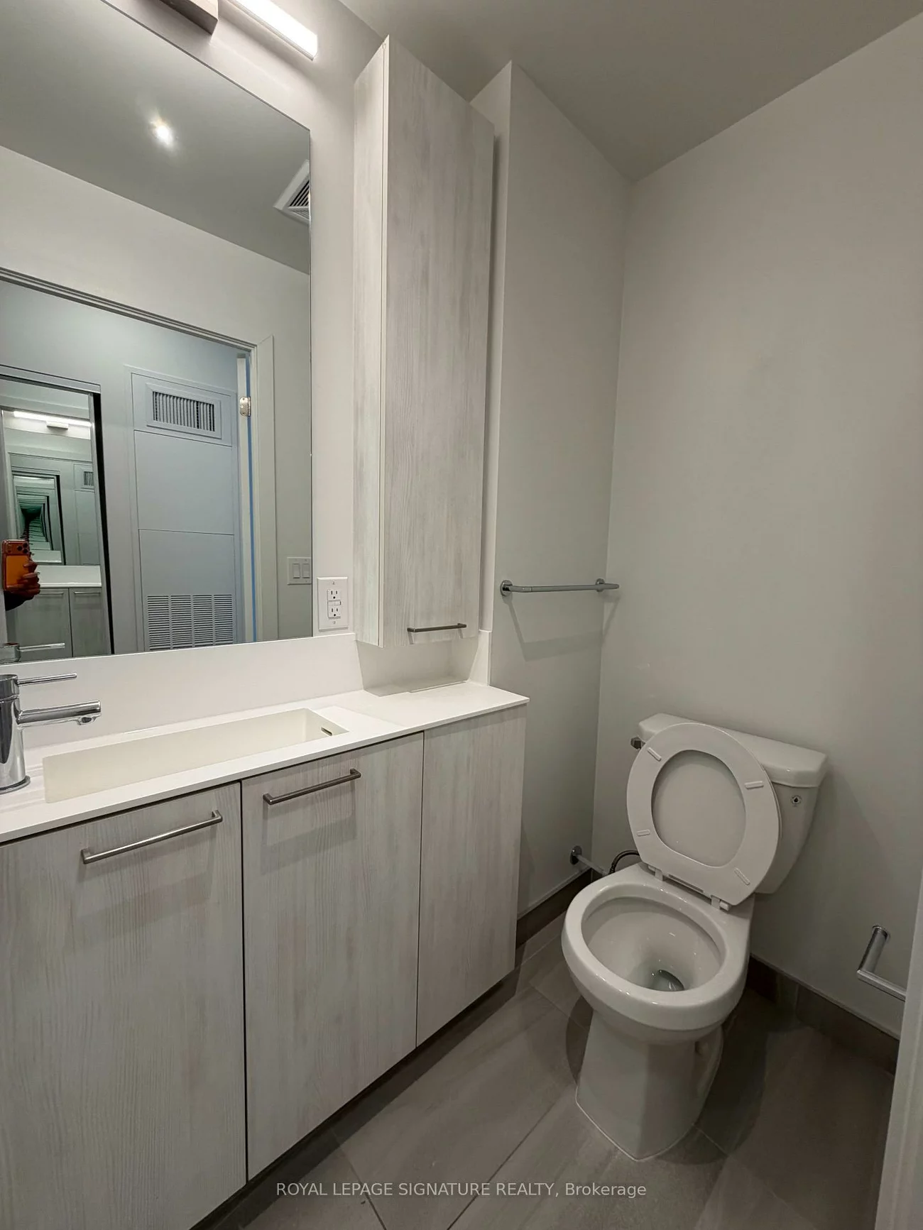 40, Lagerfeld, Northwest Brampton, Brampton