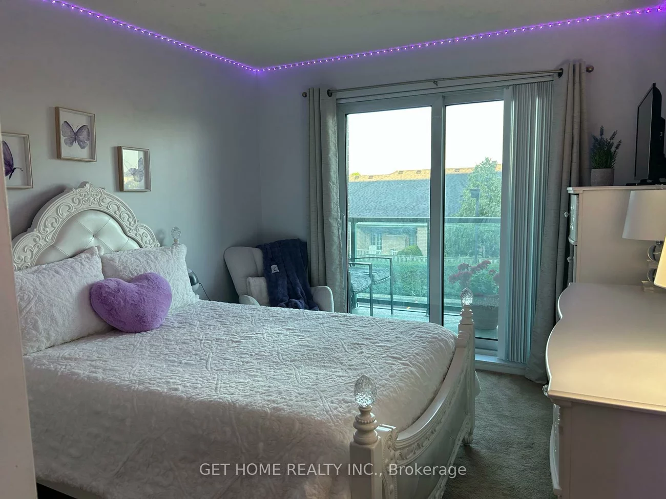 25, Via Rosedale, Sandringham-Wellington, Brampton