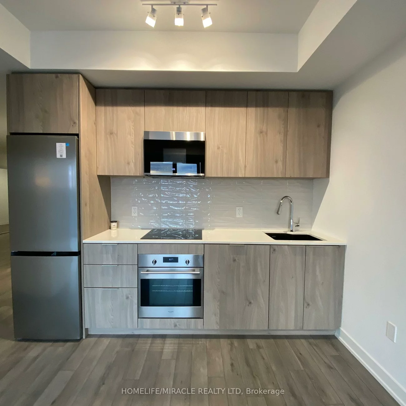 15, Skyridge, Bram East, Brampton