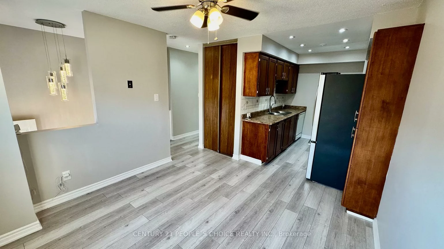 16, Franklin, Bramalea West Industrial, Brampton