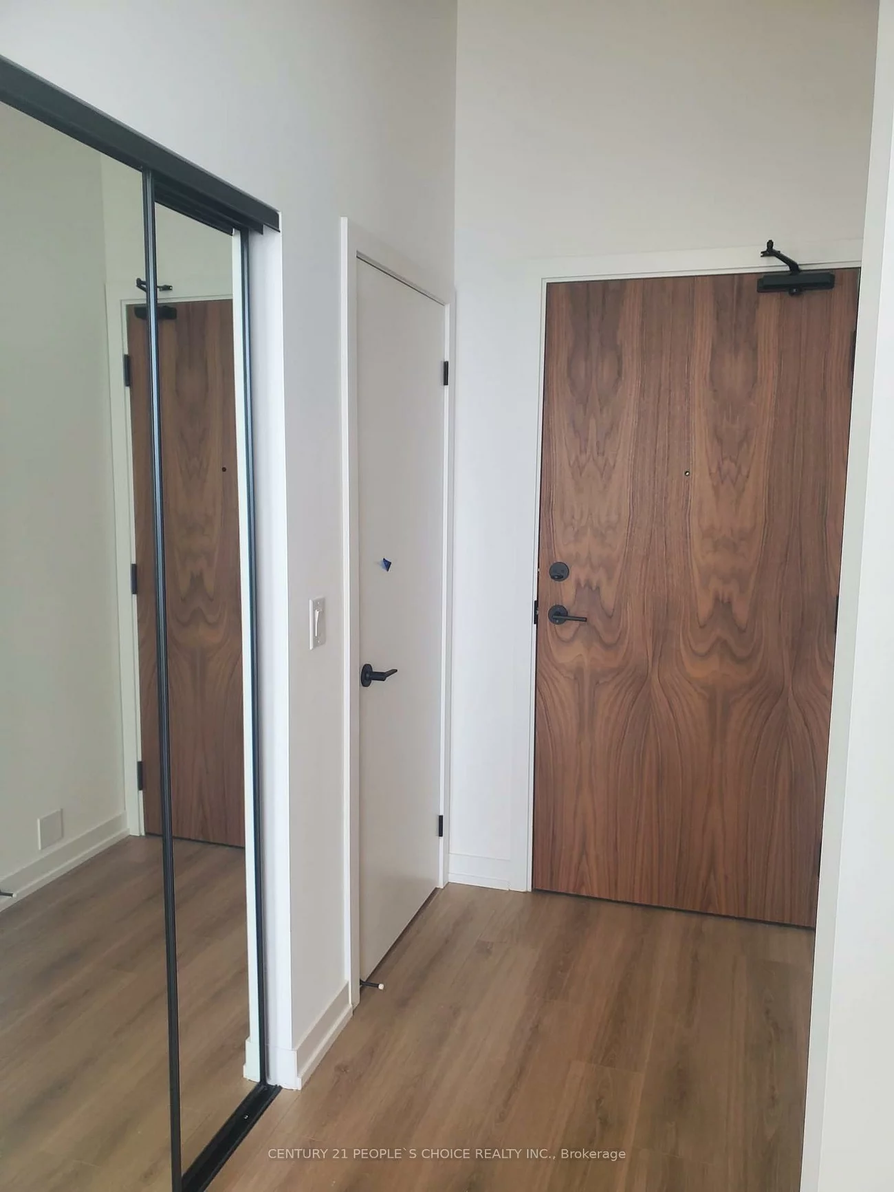 10, Lagerfeld, Fletcher's Meadow, Brampton