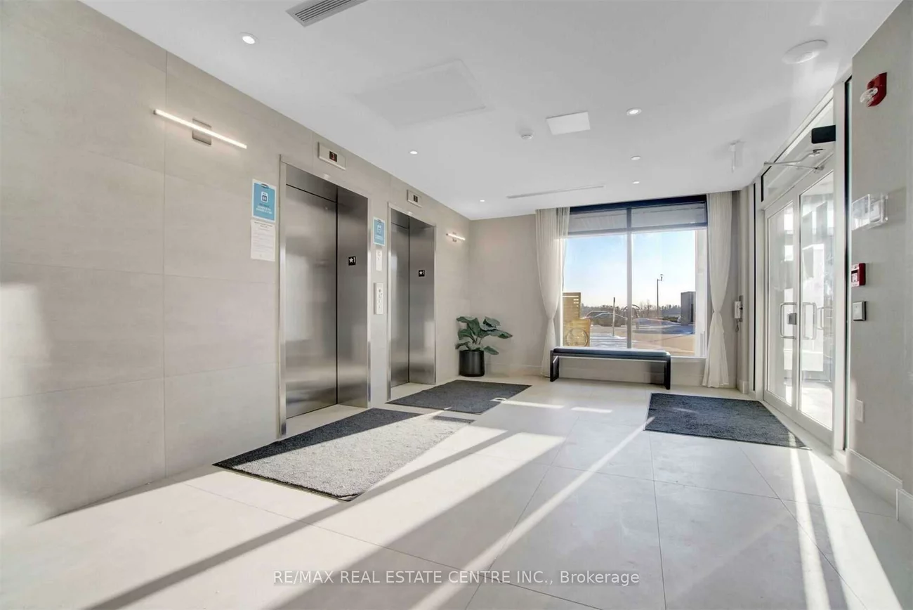 200, Lagerfeld, Northwest Brampton, Brampton