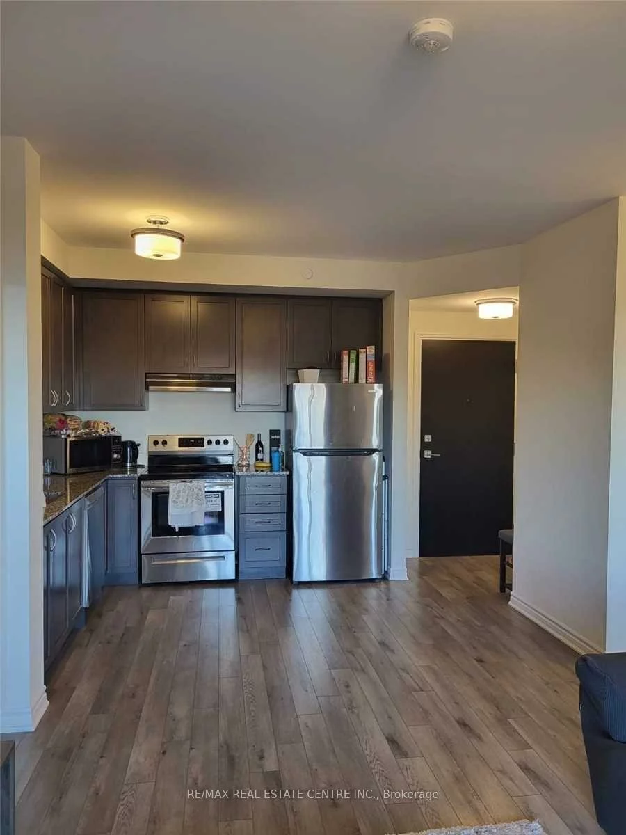 200, Lagerfeld, Northwest Brampton, Brampton