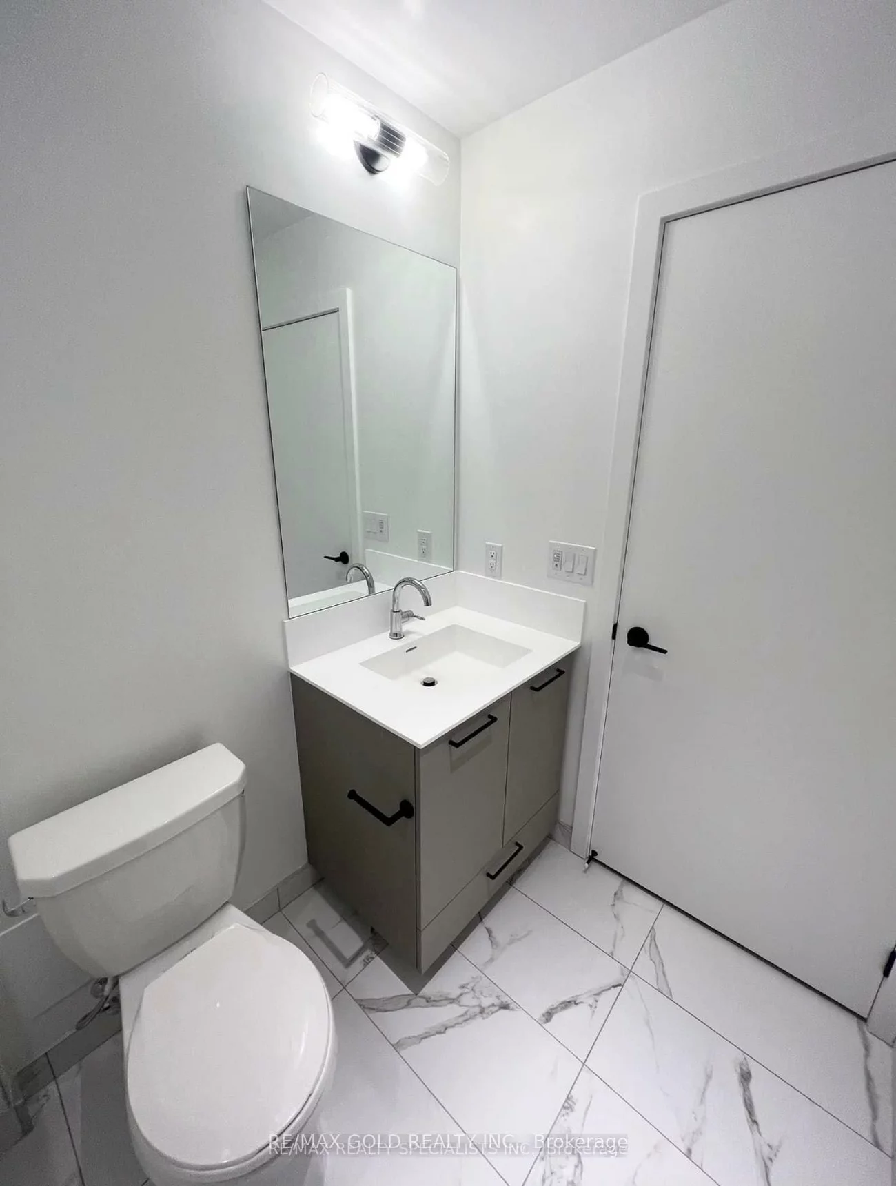 10, Lagerfeld, Northwest Brampton, Brampton