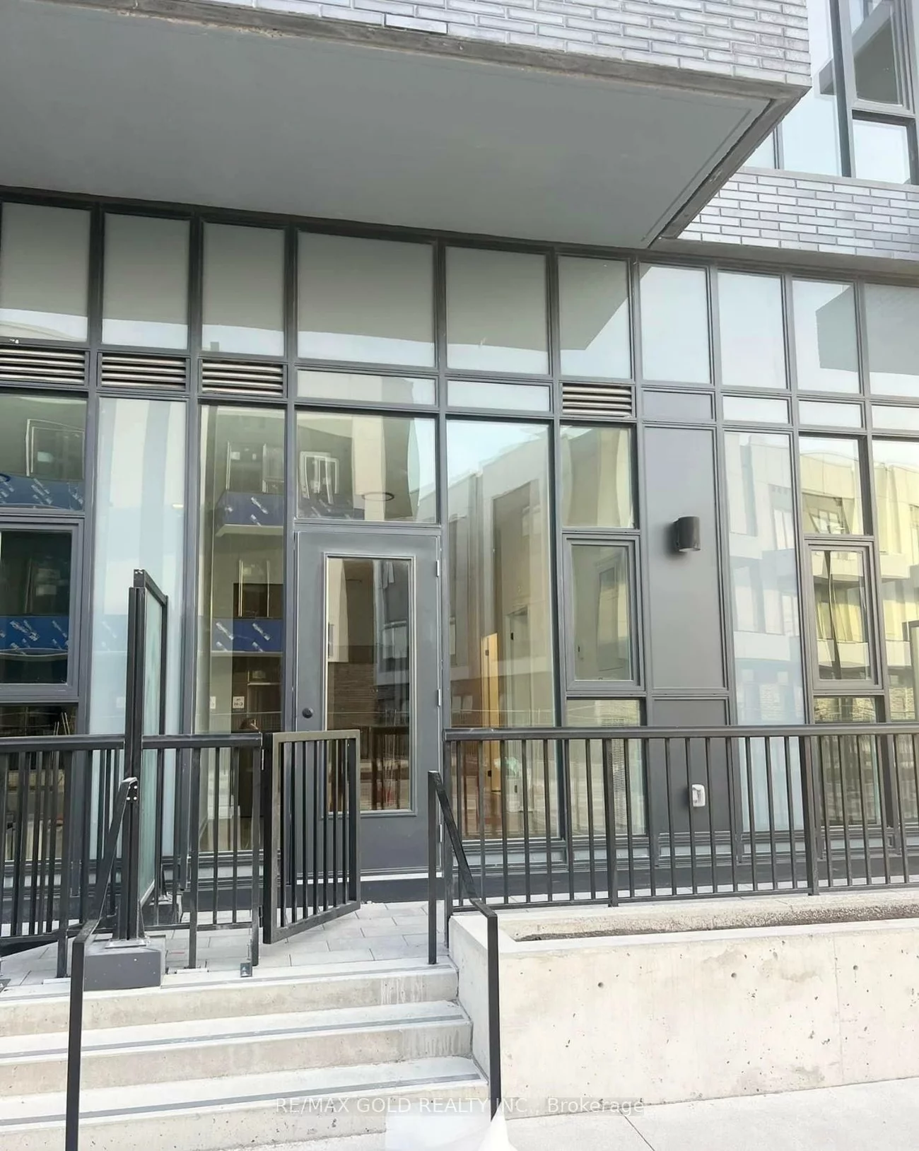 10, Lagerfeld, Northwest Brampton, Brampton