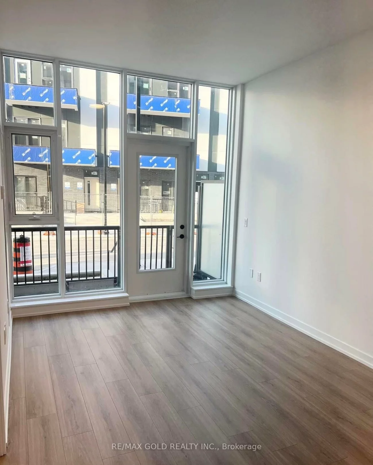 10, Lagerfeld, Northwest Brampton, Brampton