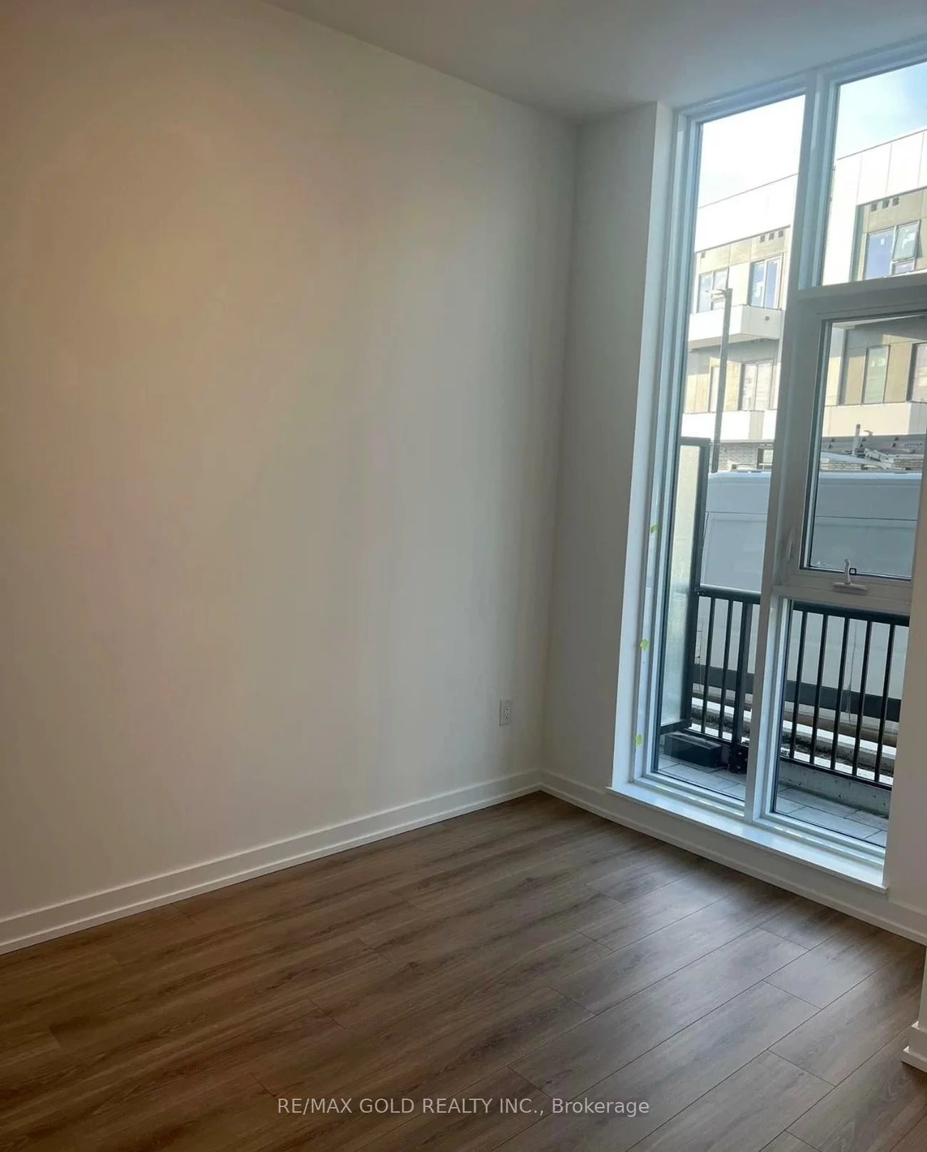 10, Lagerfeld, Northwest Brampton, Brampton