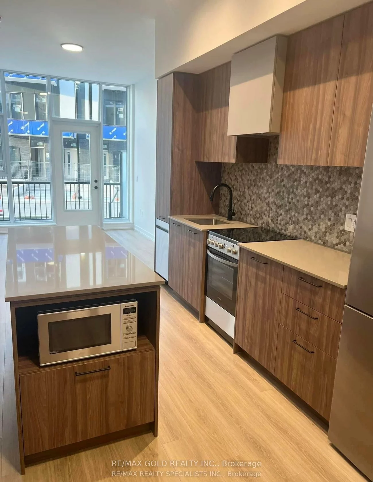 10, Lagerfeld, Northwest Brampton, Brampton