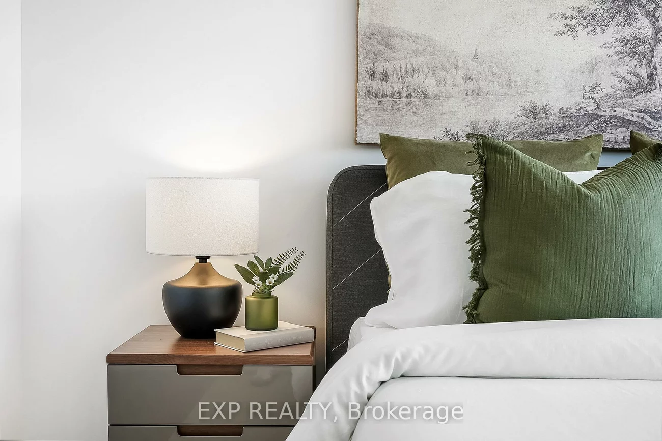 100, Manett, Brampton West, Brampton