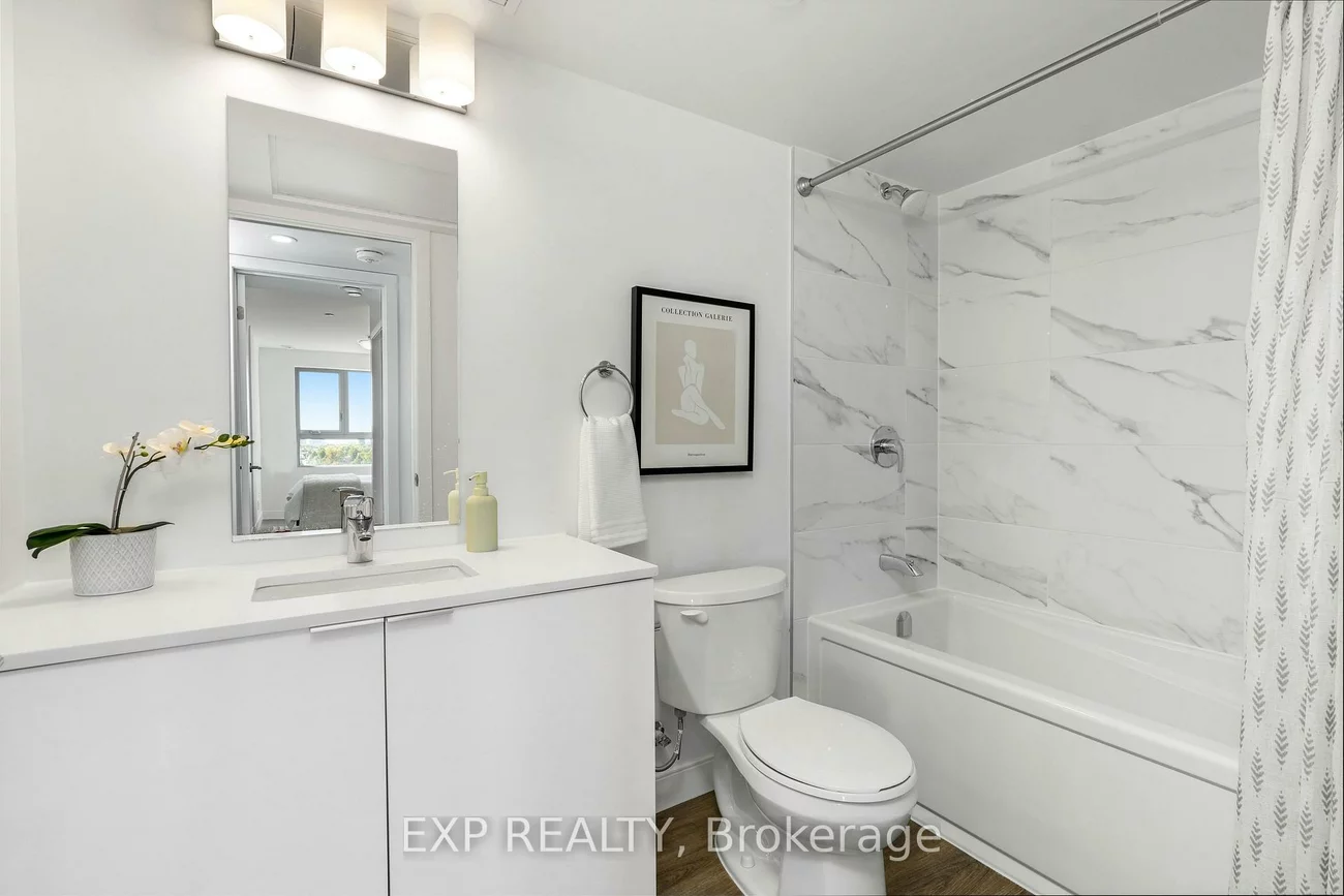 100, Manett, Brampton West, Brampton