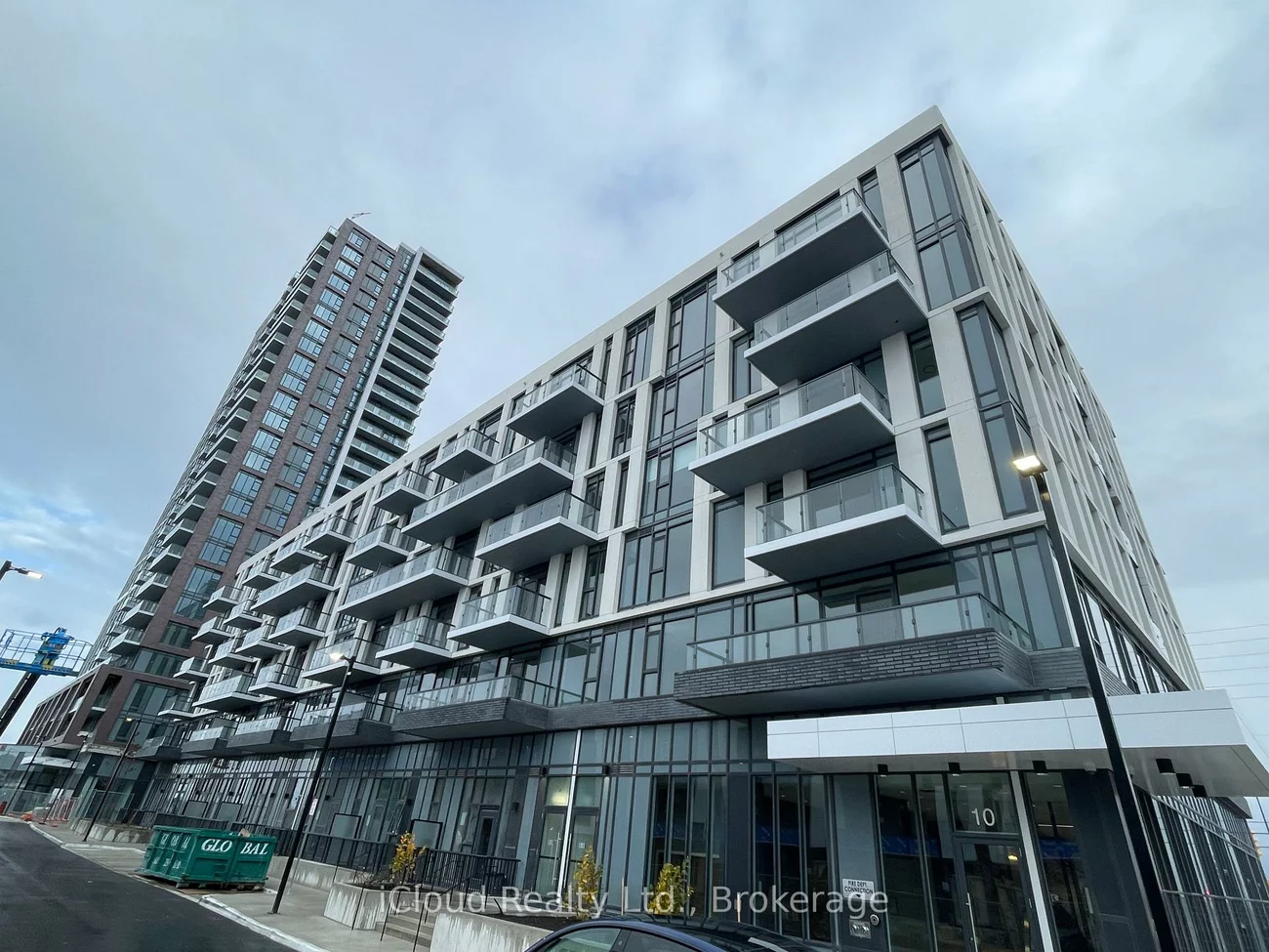 10, Lagerfeld, Northwest Brampton, Brampton