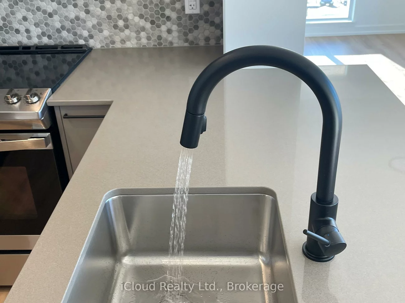 10, Lagerfeld, Northwest Brampton, Brampton