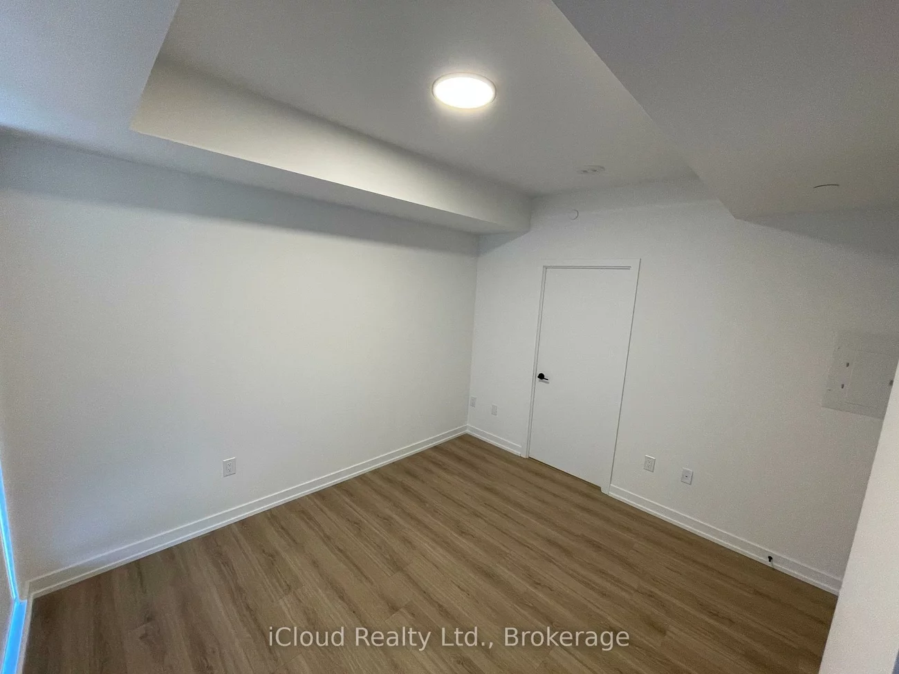 10, Lagerfeld, Northwest Brampton, Brampton