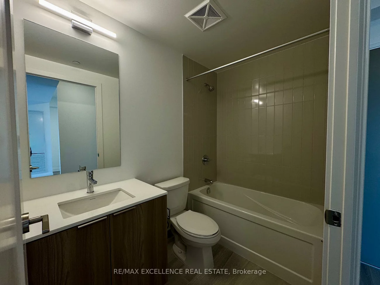 15, Skyridge, Bram East, Brampton