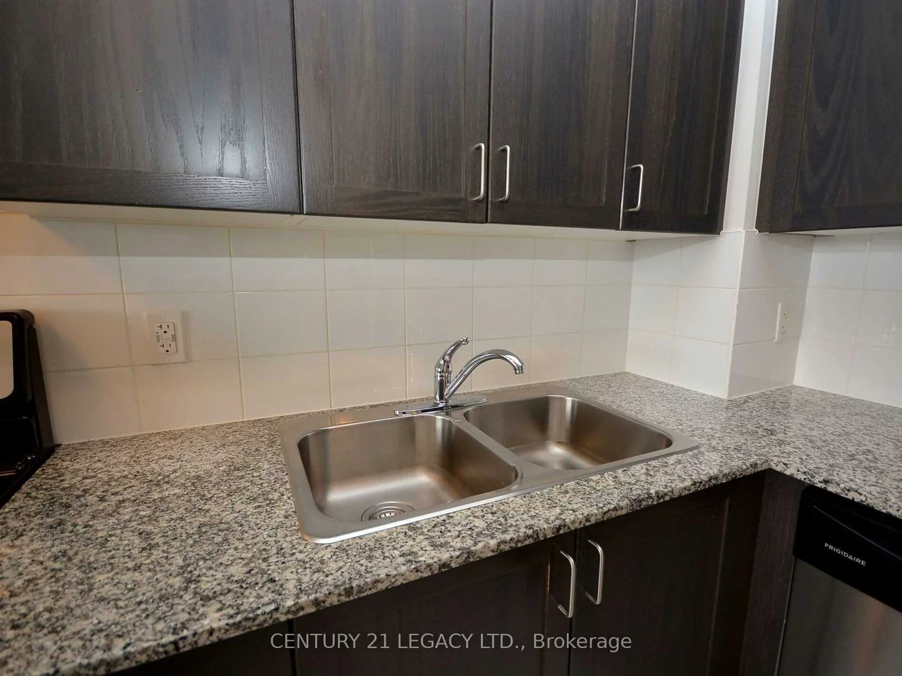 54, Sky Harbour, Bram West, Brampton