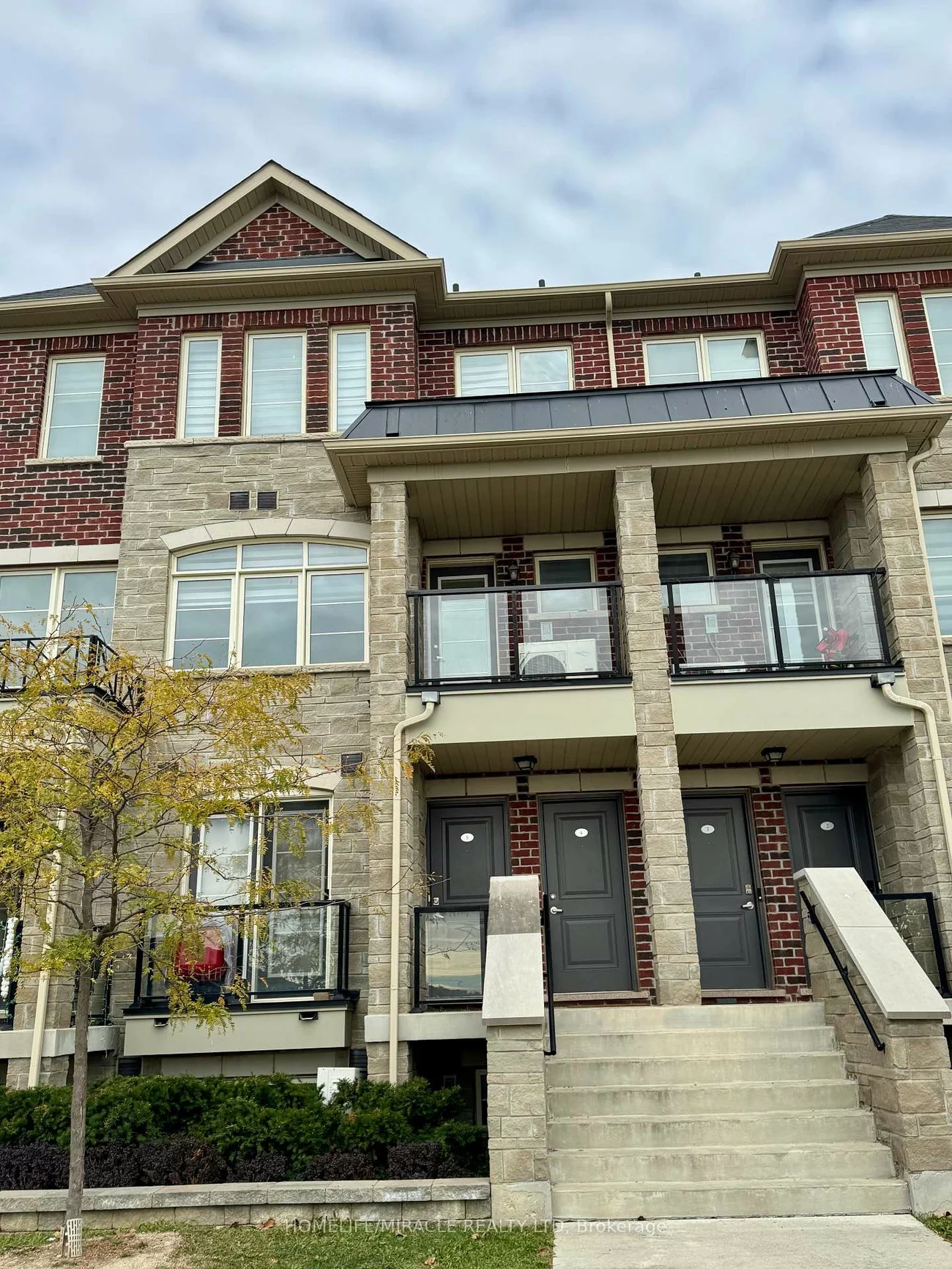 200, Veterans, Northwest Brampton, Brampton