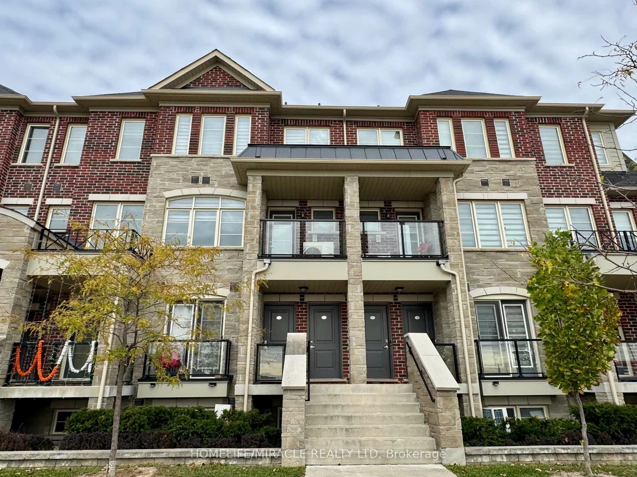 200, Veterans, Northwest Brampton, Brampton