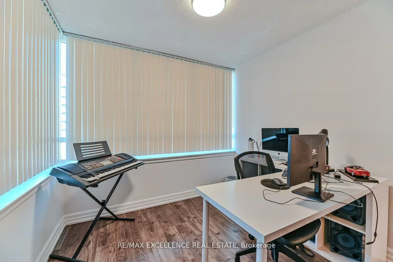 5, Lisa, Queen Street Corridor, Brampton