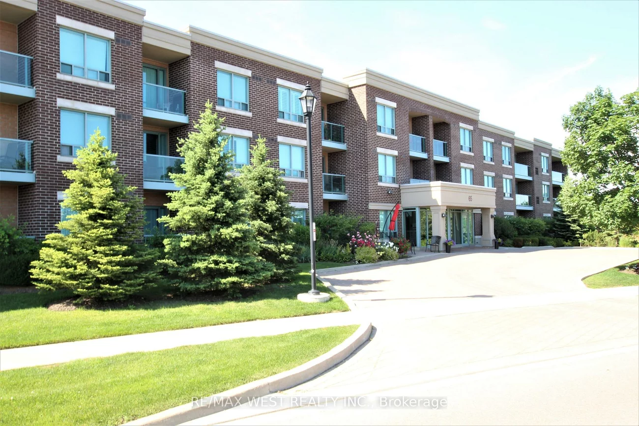 65, Via Rosedale, Sandringham-Wellington, Brampton