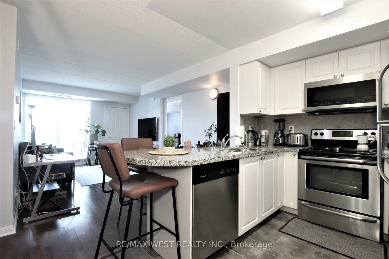 65, Via Rosedale, Sandringham-Wellington, Brampton