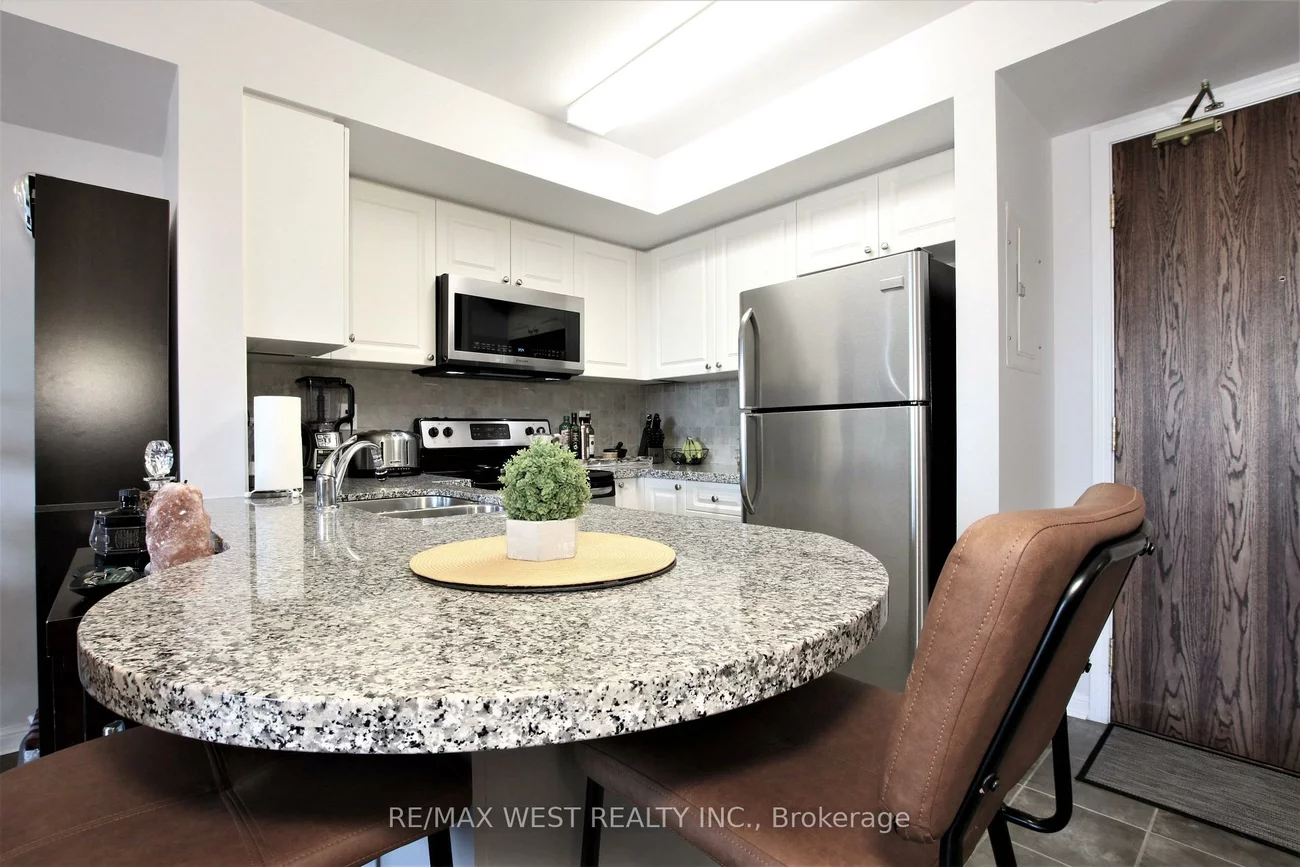 65, Via Rosedale, Sandringham-Wellington, Brampton