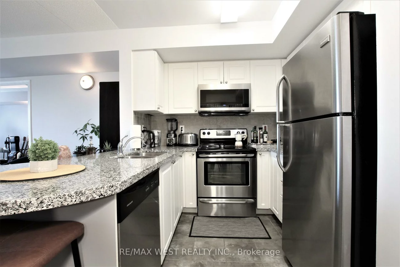 65, Via Rosedale, Sandringham-Wellington, Brampton