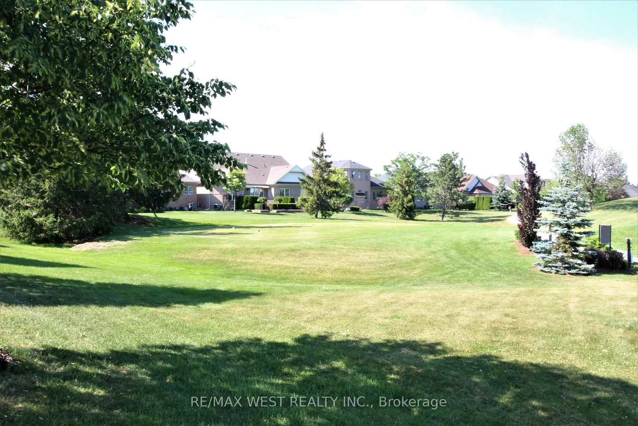 65, Via Rosedale, Sandringham-Wellington, Brampton