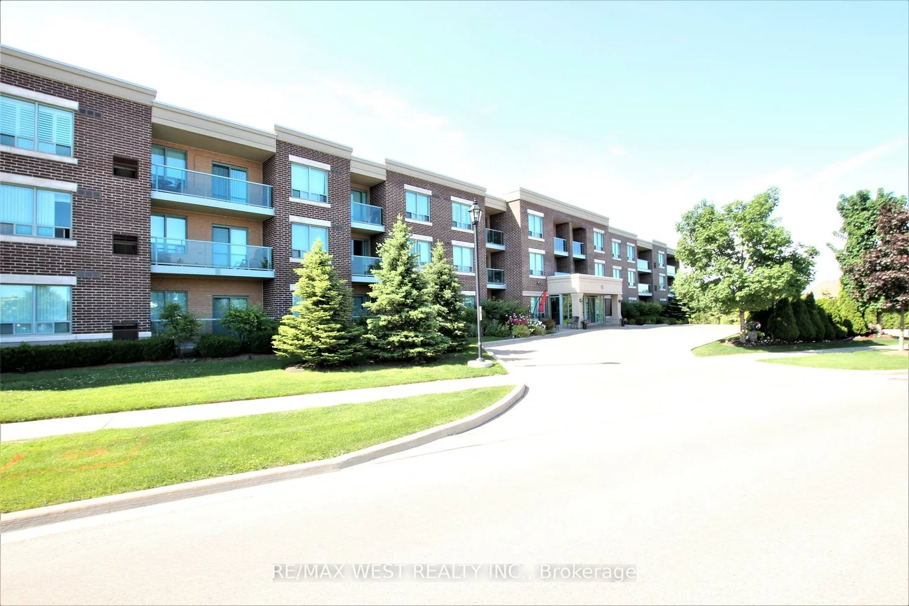 65, Via Rosedale, Sandringham-Wellington, Brampton