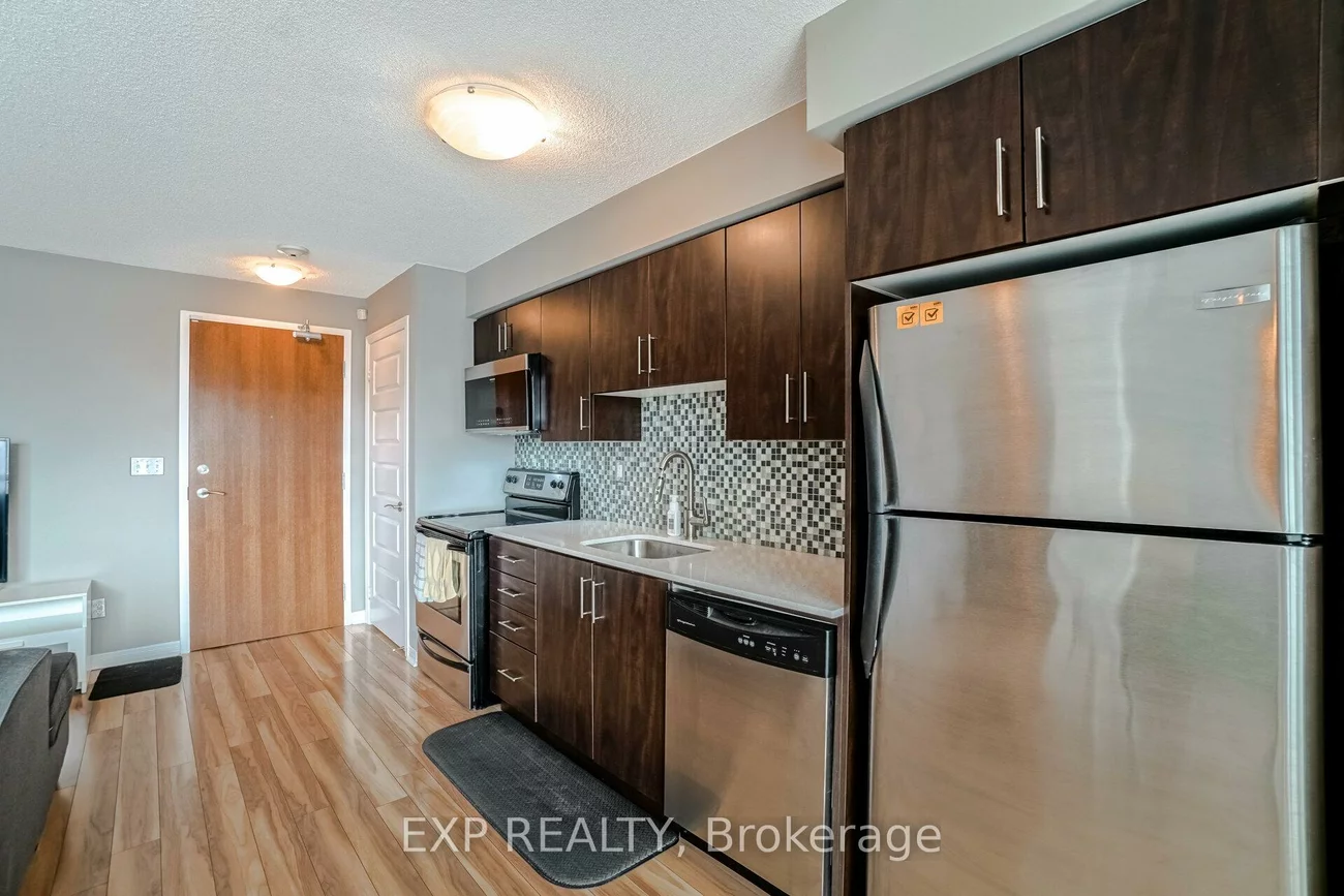 215, Queen, Queen Street Corridor, Brampton