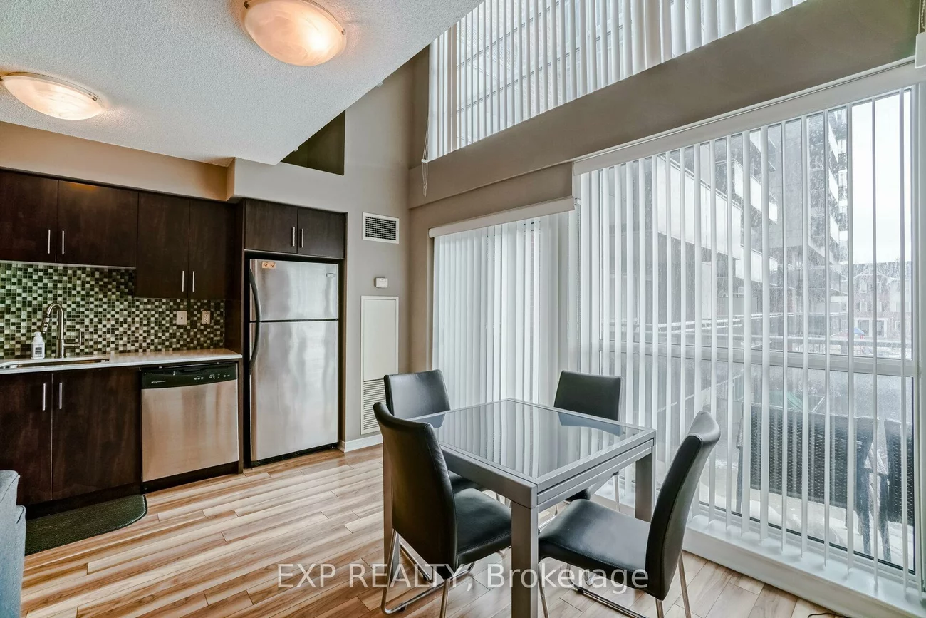 215, Queen, Queen Street Corridor, Brampton