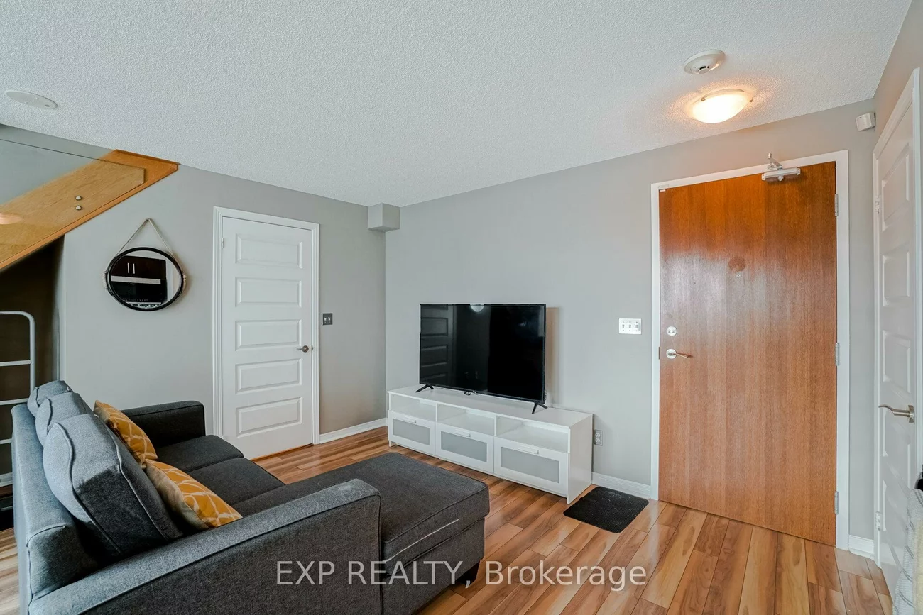 215, Queen, Queen Street Corridor, Brampton