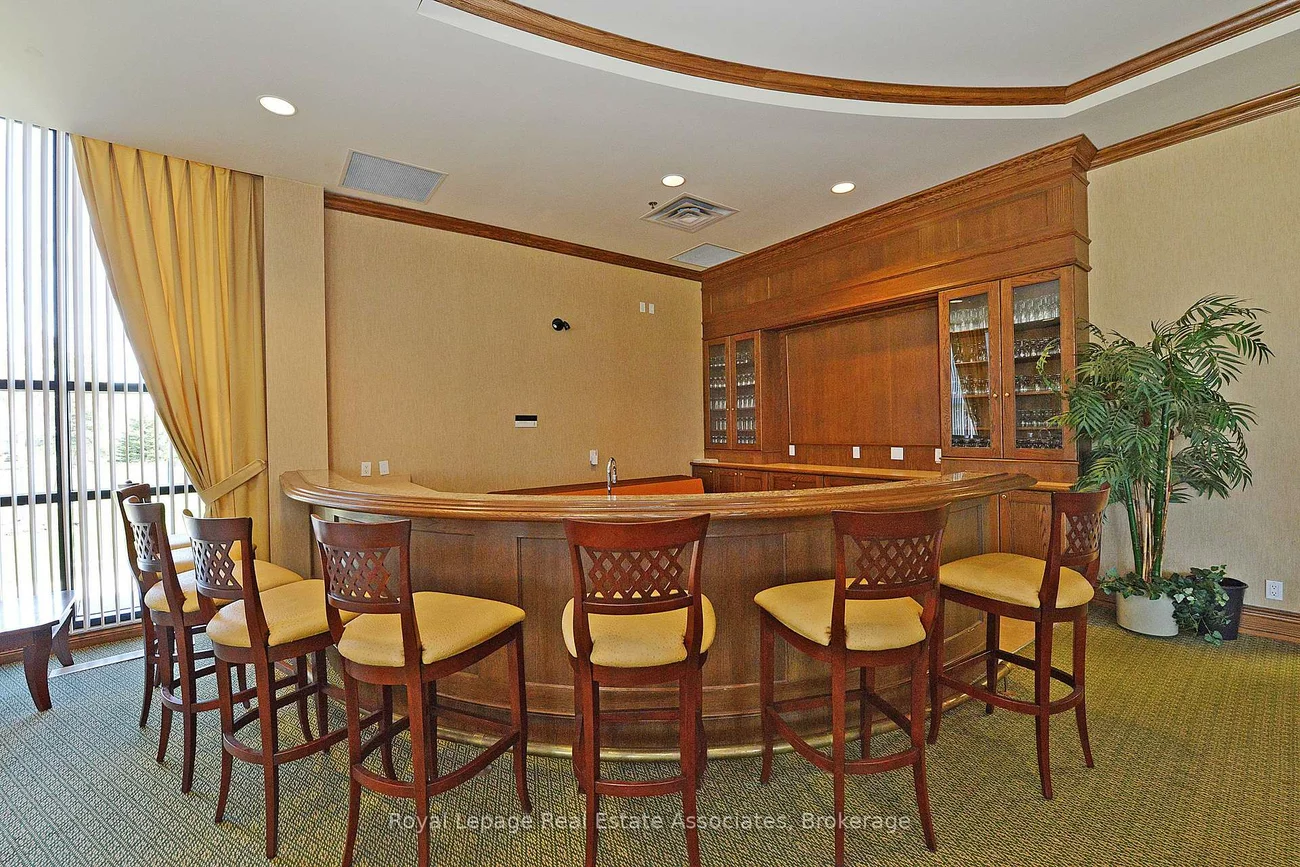 40, Via Rosedale, Sandringham-Wellington, Brampton