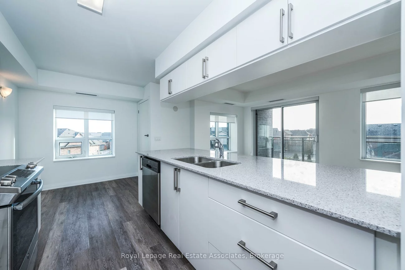 40, Via Rosedale, Sandringham-Wellington, Brampton