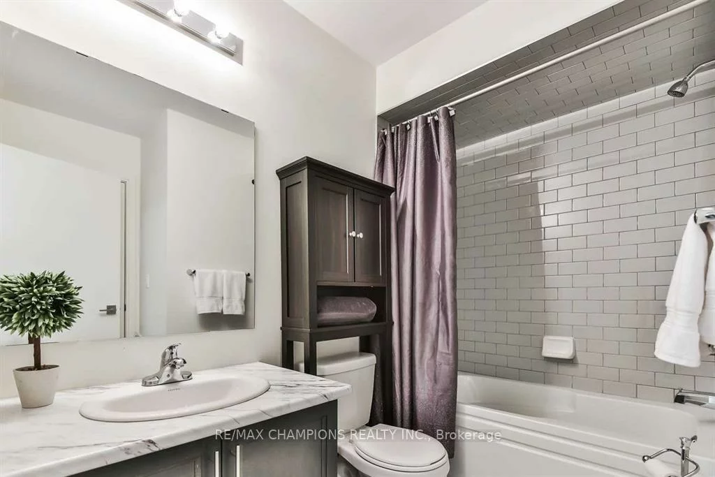 100, Dufay, Northwest Brampton, Brampton