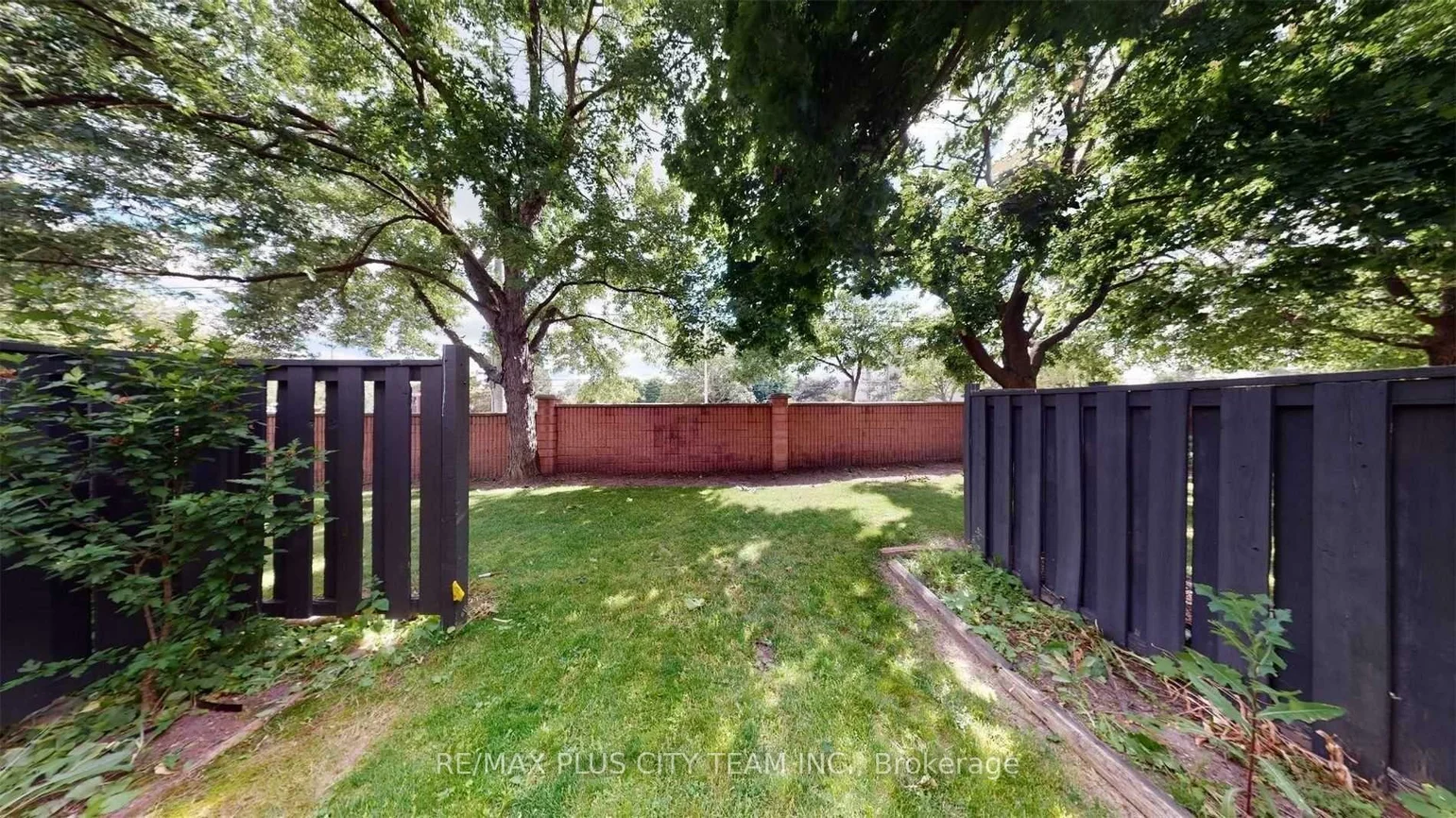 50, Darras, Southgate, Brampton