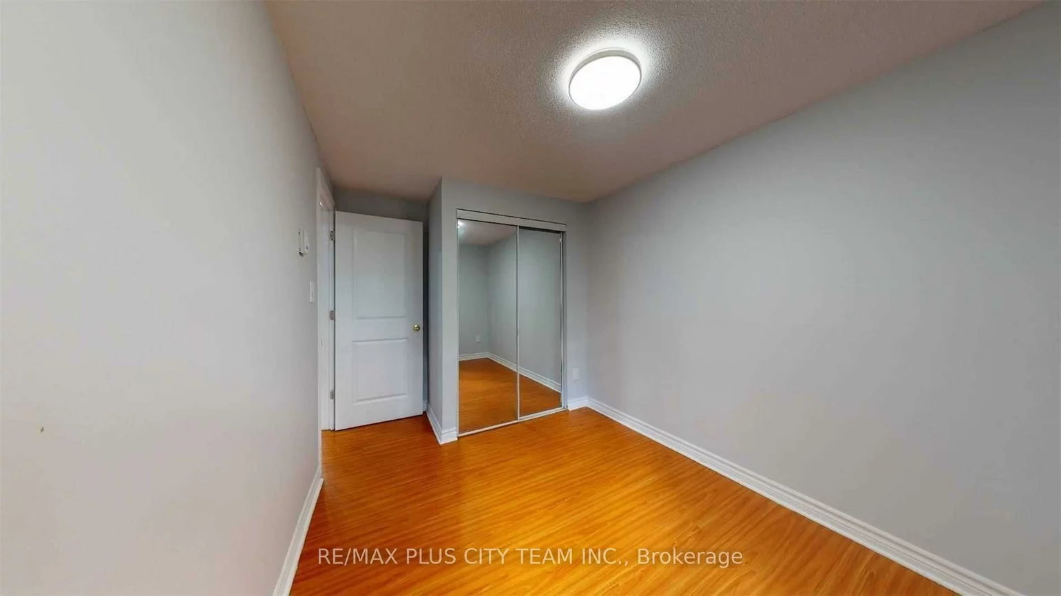 50, Darras, Southgate, Brampton