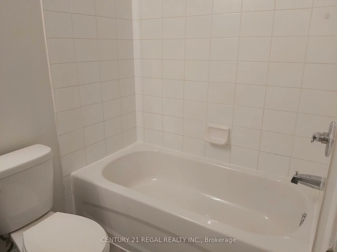 250, Sunny Meadow, Sandringham-Wellington, Brampton