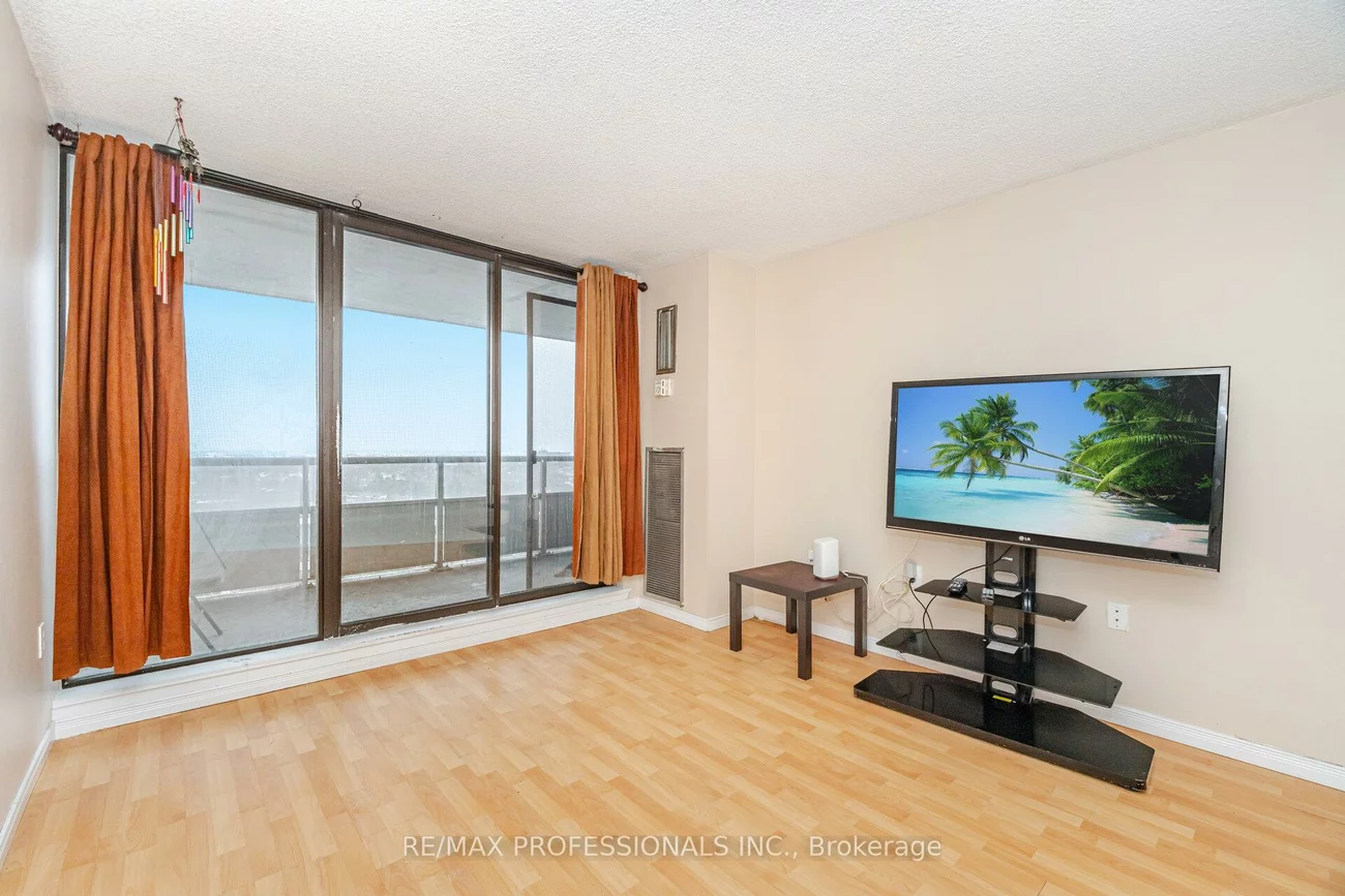 4, Kings Cross, Queen Street Corridor, Brampton