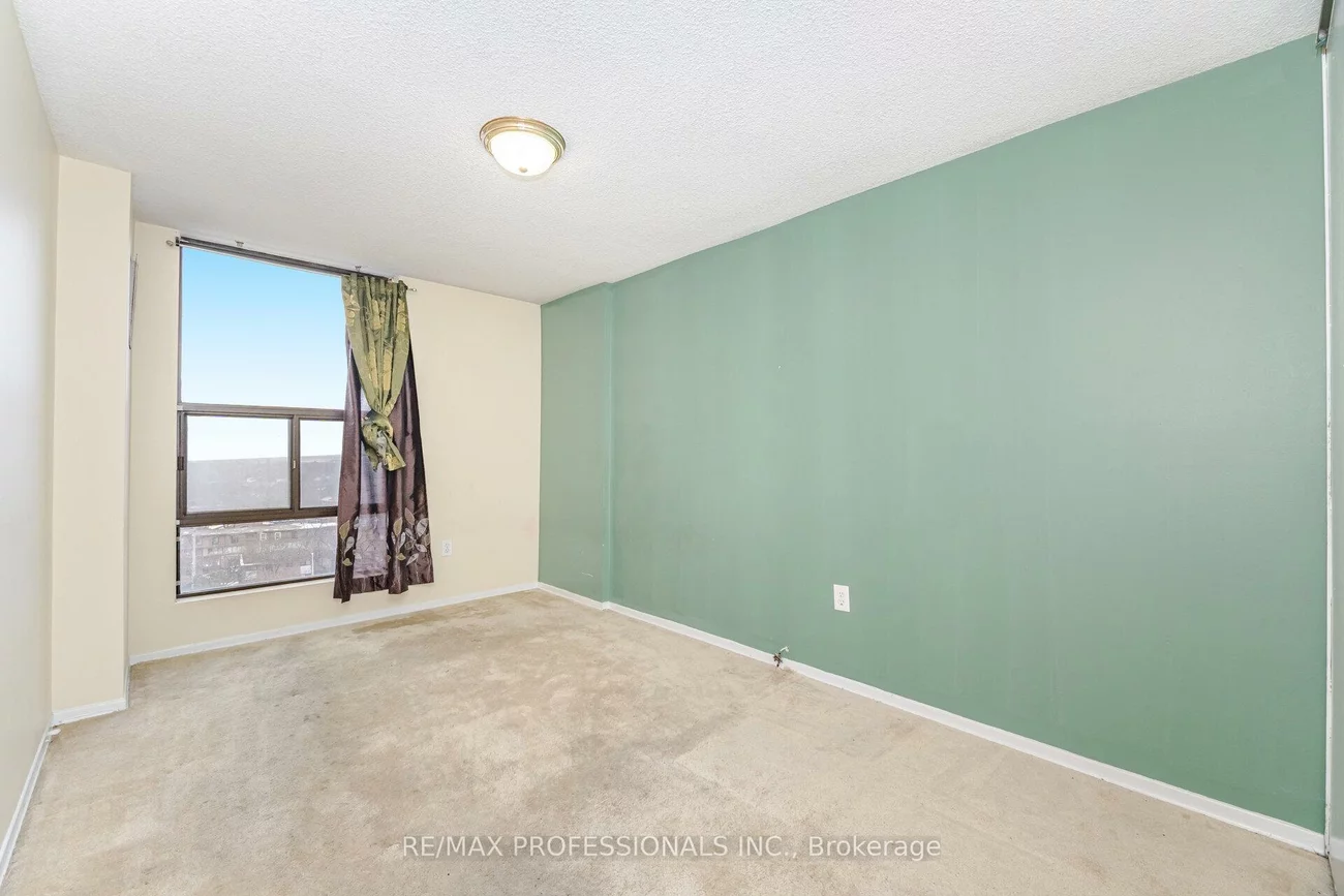 4, Kings Cross, Queen Street Corridor, Brampton