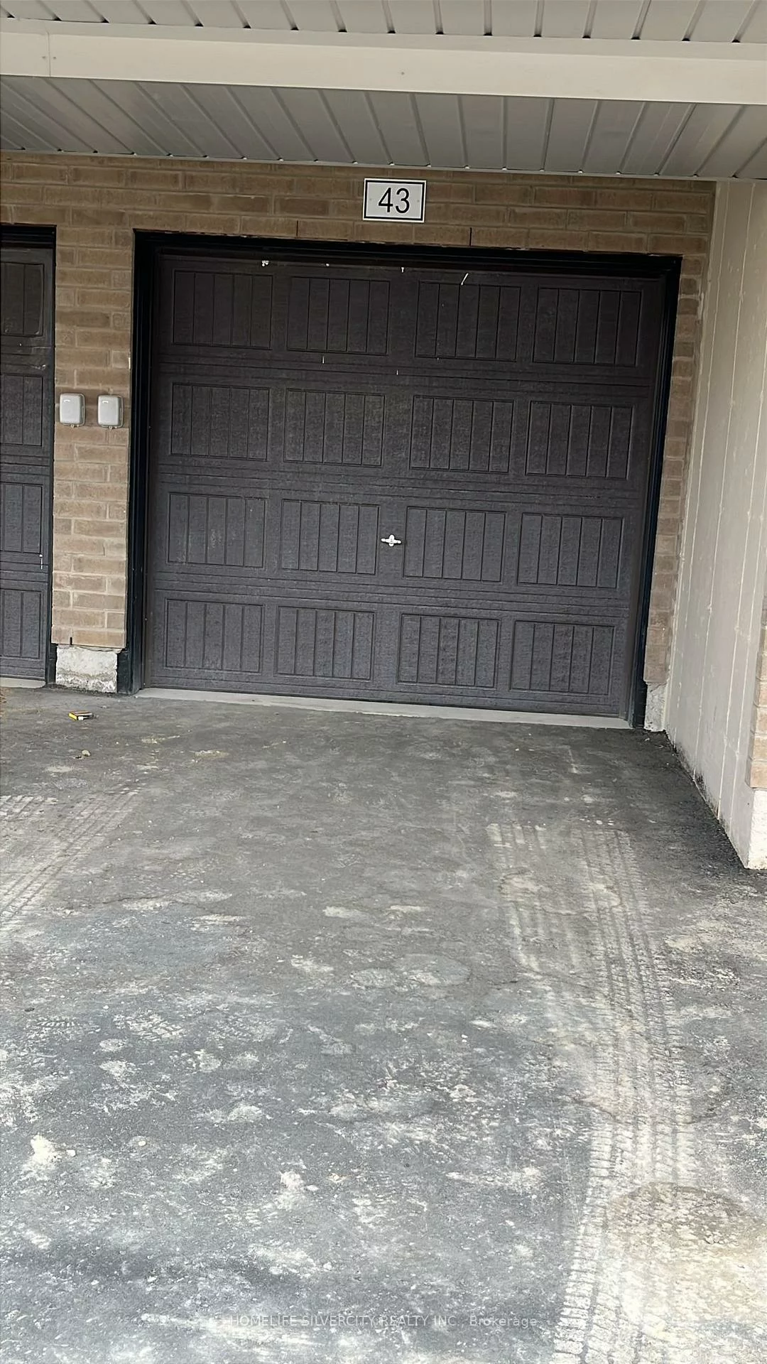 43-4360, Ebenezer, Bram East, Brampton