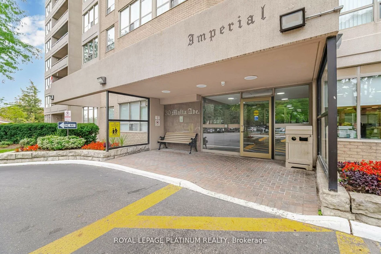 30, Malta, Fletcher's Creek South, Brampton