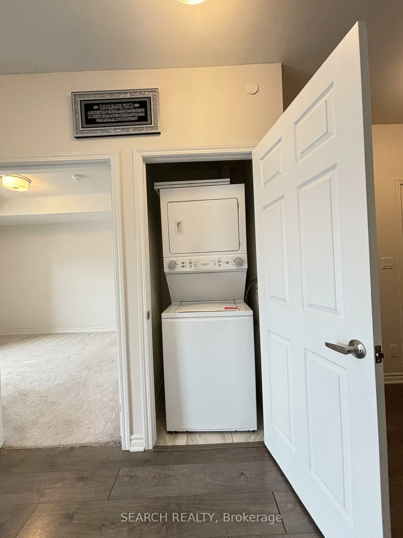 200, Lagerfeld, Northwest Brampton, Brampton