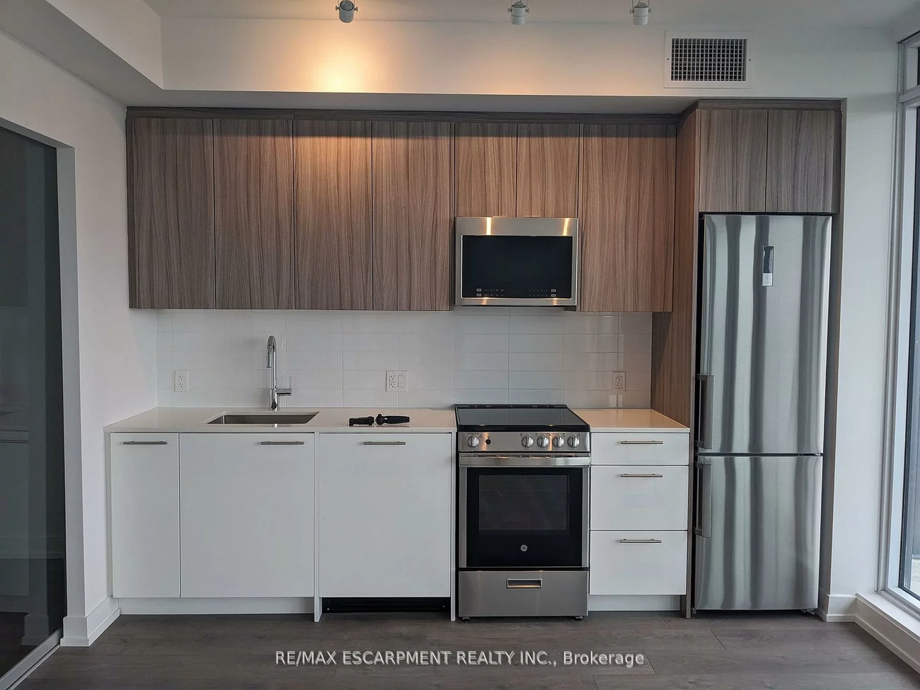 225, Veterans, Northwest Brampton, Brampton