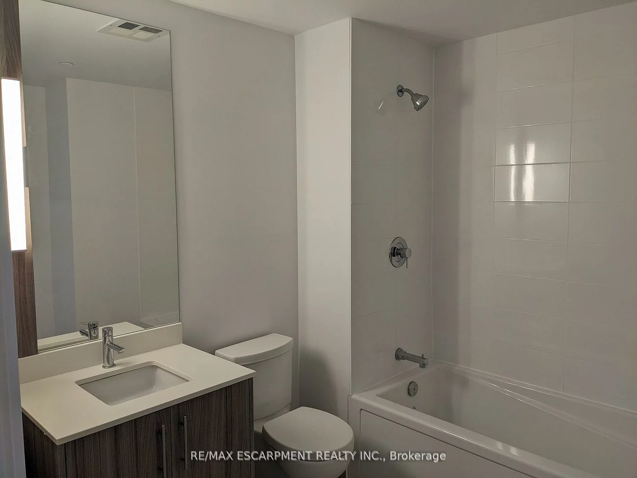 225, Veterans, Northwest Brampton, Brampton