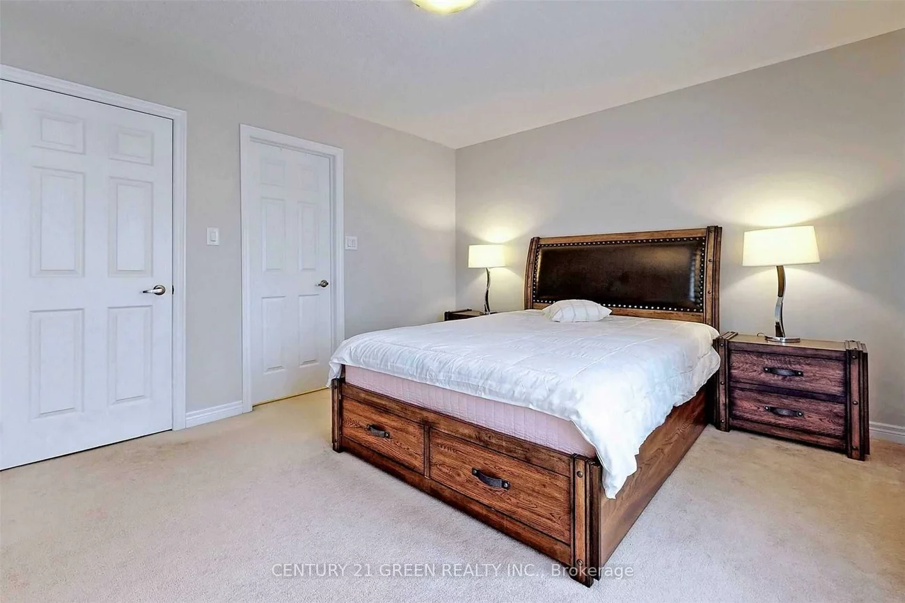 21, Cedar Lake, Bram West, Brampton