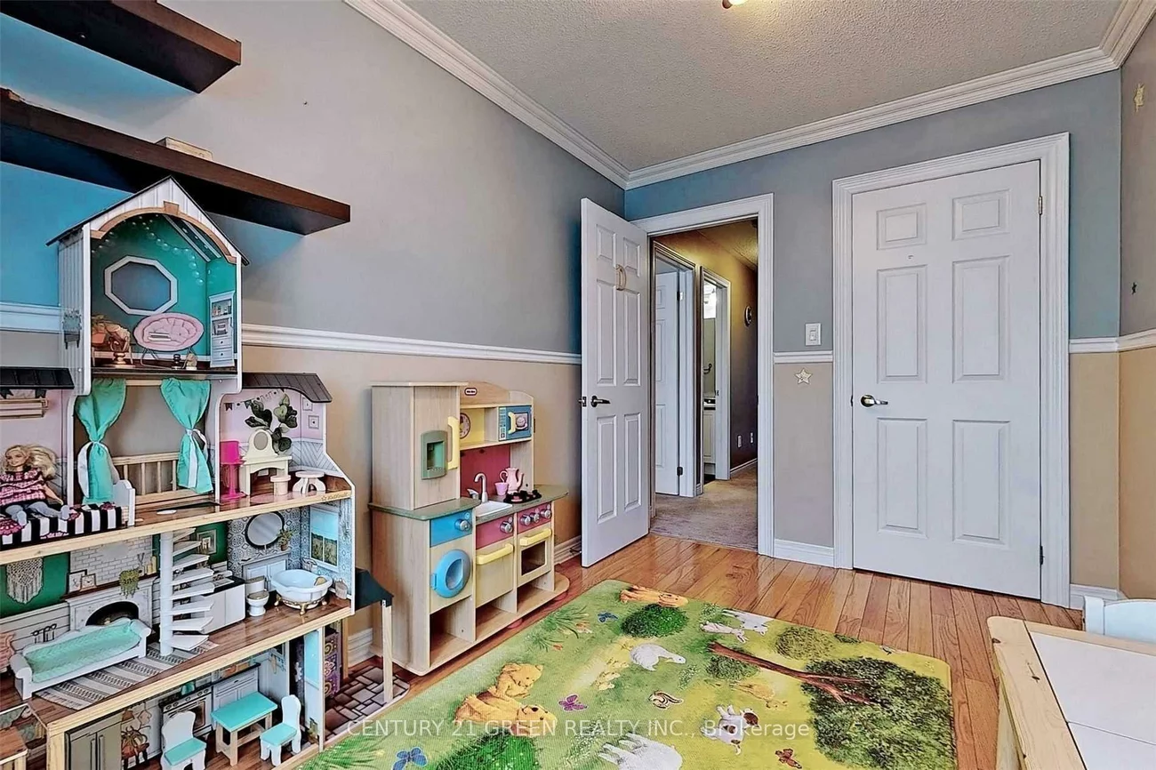 21, Cedar Lake, Bram West, Brampton