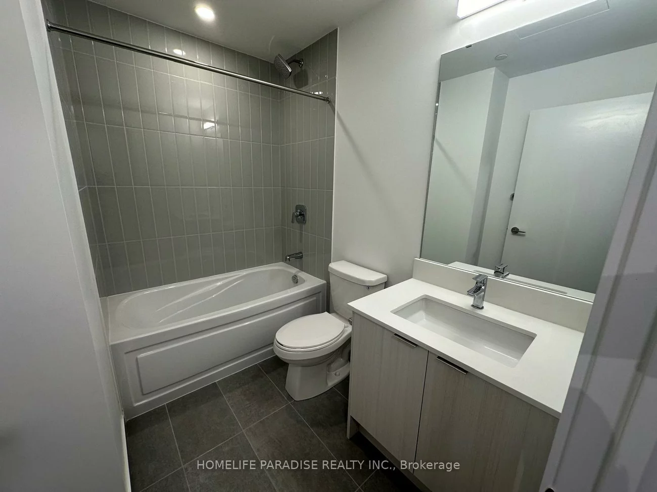 225, Malta, Fletcher's Creek South, Brampton