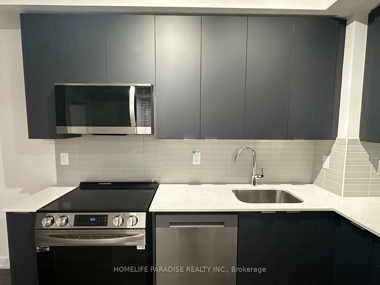 225, Malta, Fletcher's Creek South, Brampton