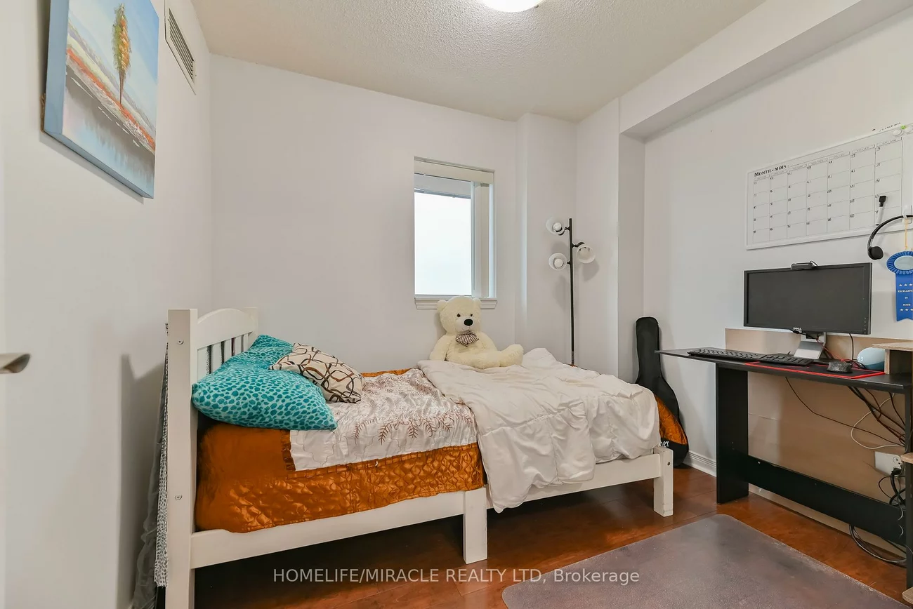 215, Queen, Queen Street Corridor, Brampton